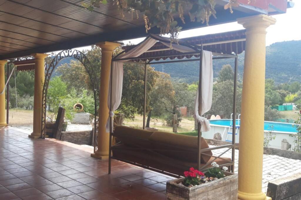 La Canada Villaharta Екстериор снимка
